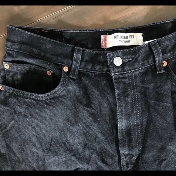 Vintage 550 High Waisted Levi's Jeans - Picture 5 of 8